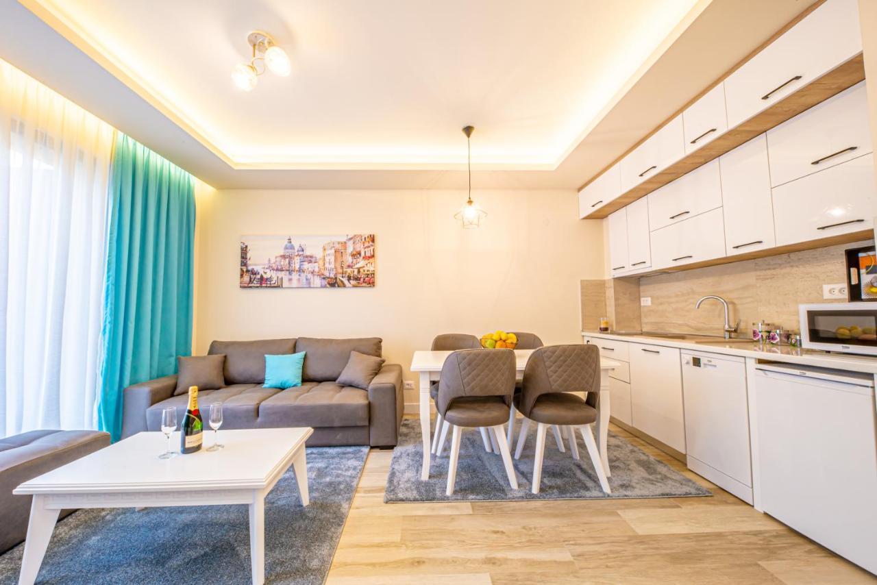 Mar Azul Apartments Petrovac Kültér fotó