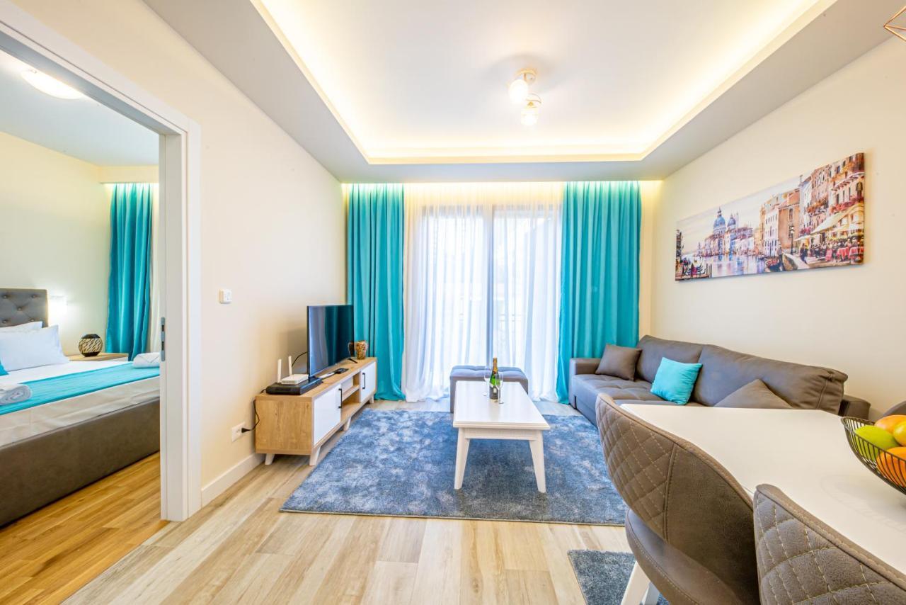 Mar Azul Apartments Petrovac Kültér fotó