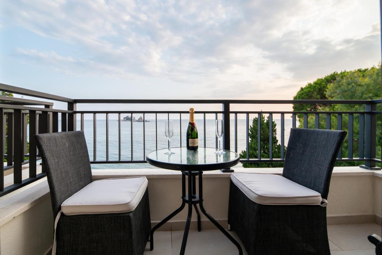 Mar Azul Apartments Petrovac Kültér fotó