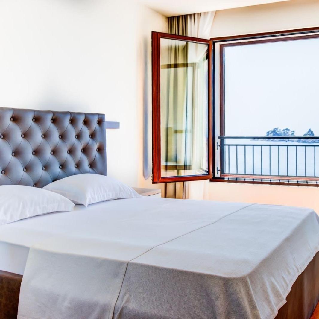 Mar Azul Apartments Petrovac Kültér fotó